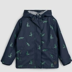 Rain coat with trousers set